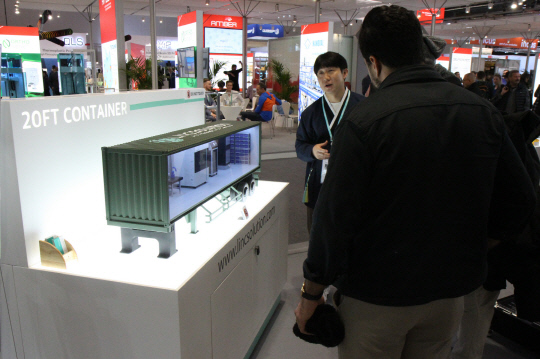 스마트 현장 기동형 3D프린터 체계 축소 모형 전시물     [(주)링크솔루션 제공]